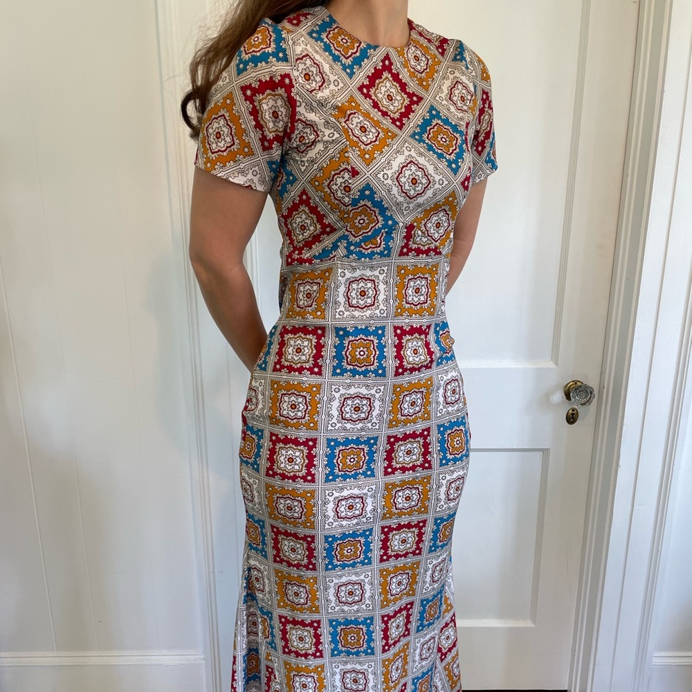 Bias cut short sleeve dress. Ankle length. SZ 10. EUC